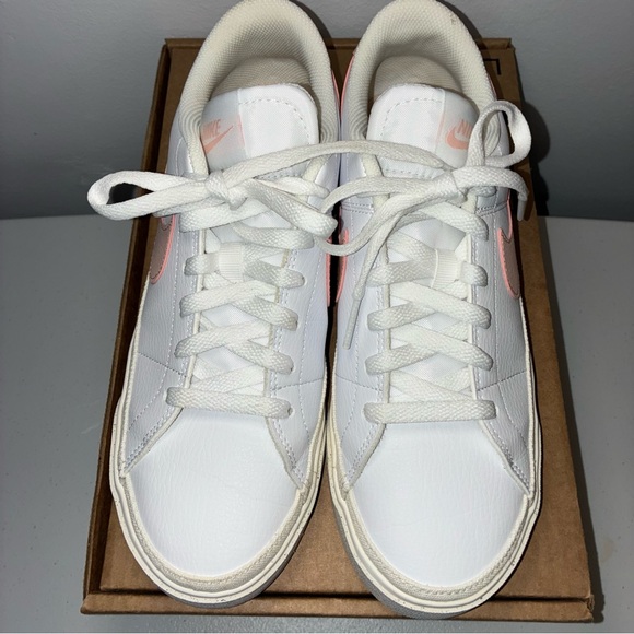 Nike Court Legacy Low Next Nature HJ5357-100 Women’s Size 9.5 - Picture 3 of 8